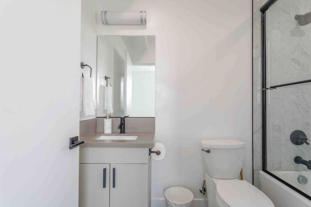 로스앤젤레스 Stunning Hollywood Townhouse With Sunny Views 빌라 외부 사진